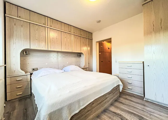 Hoehenblick - A1011 By Interhome * Lahnstein